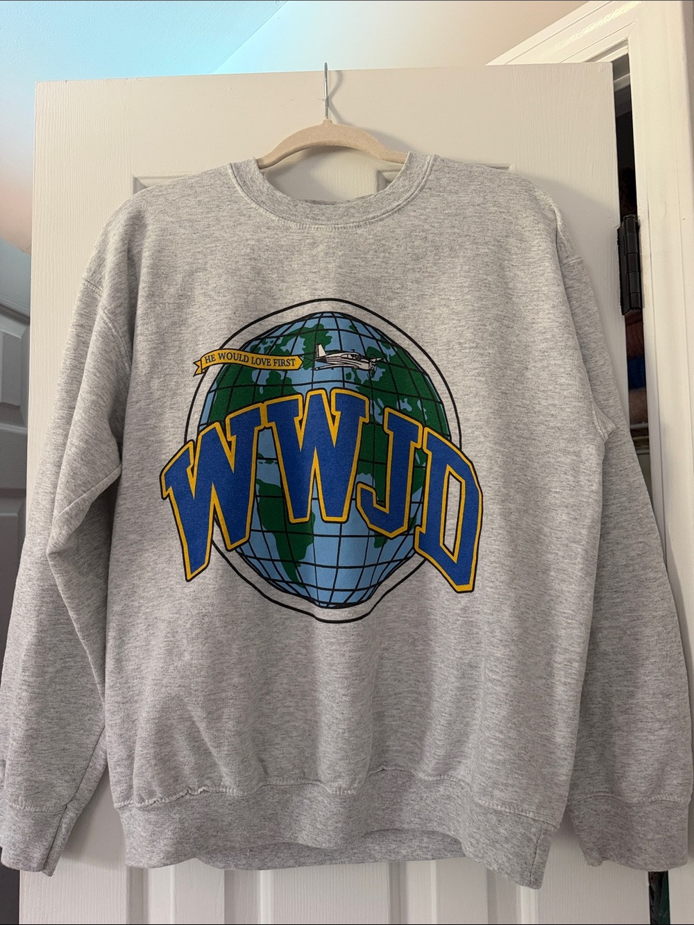 WWJD Globe Graphic Crewneck Sweatshirt